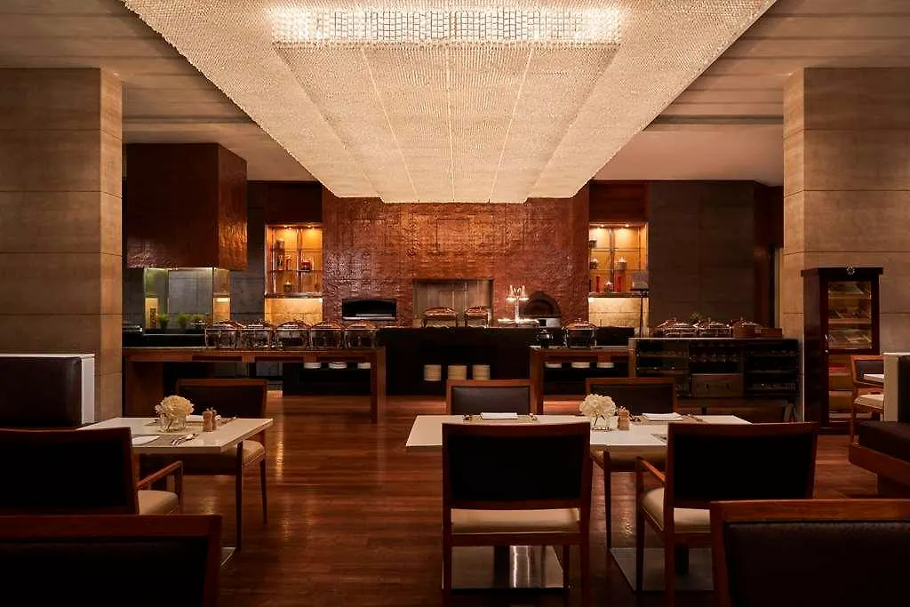 Anantara Downtown Dubai Hotel